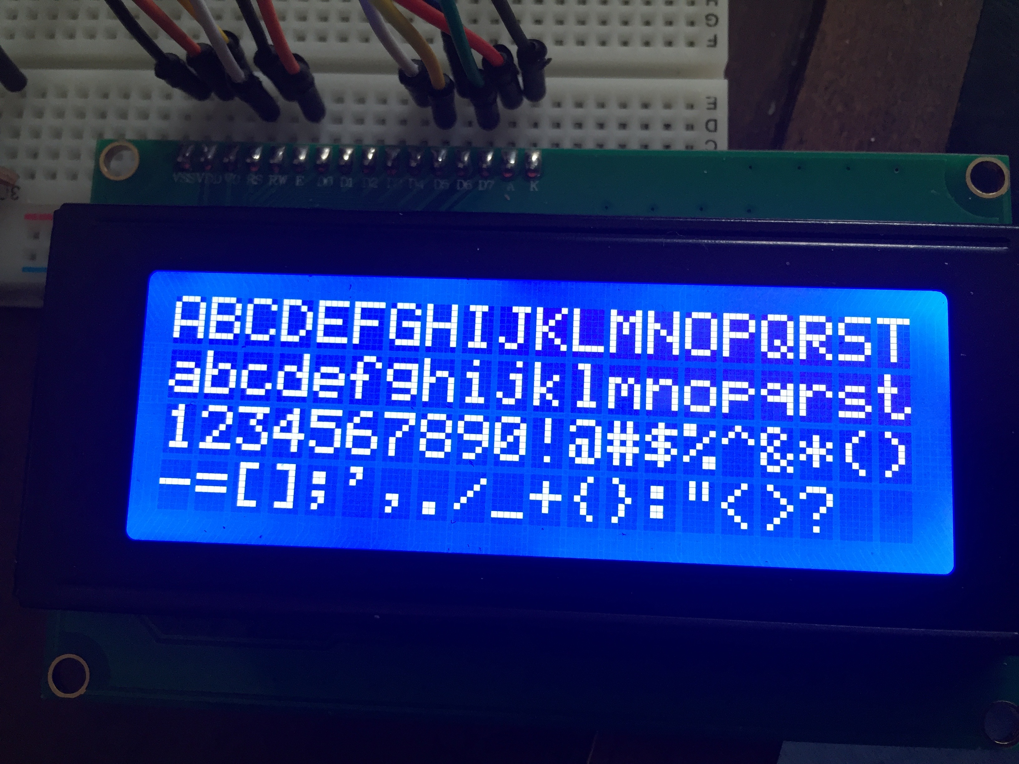 ../../_images/working_with_a_lcd_character_display_lcd_character_display.jpg