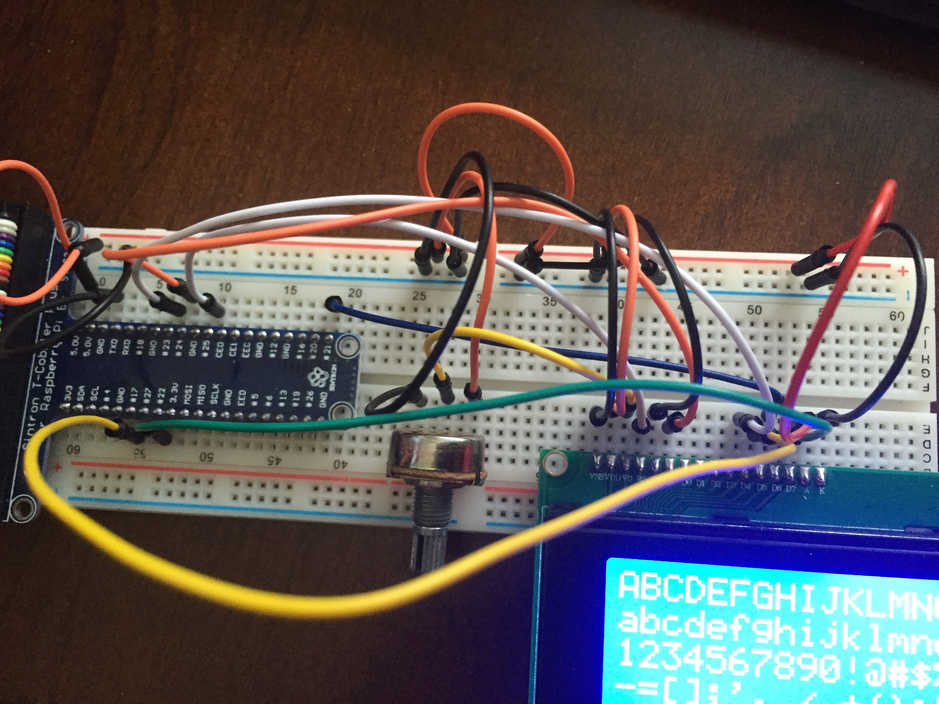 ../../_images/working_with_a_lcd_character_display_lcd_wiring.jpg